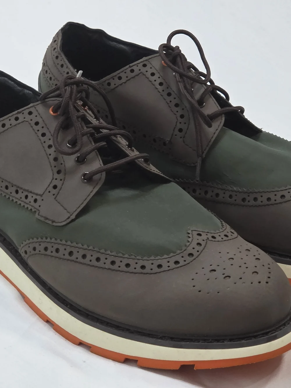 SWIMS Charles Wingtip Brogue‎ Shoes Olive Green Brown Water Resistant Men’s Sz 9